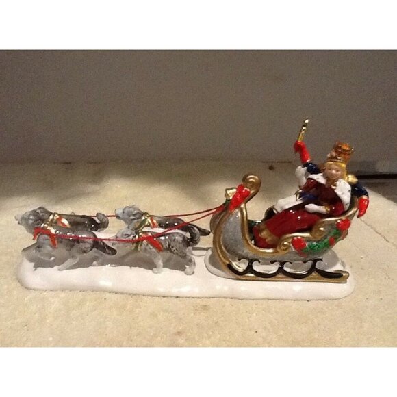 Dept 56 Snow Village - Snow Carnival King & Queen - Picture 1 of 8